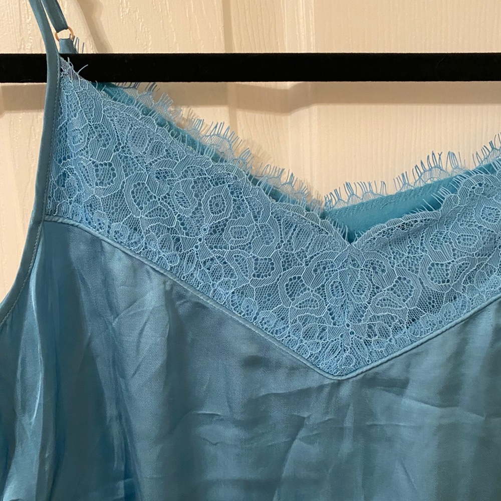 Mossimo dutti tank
